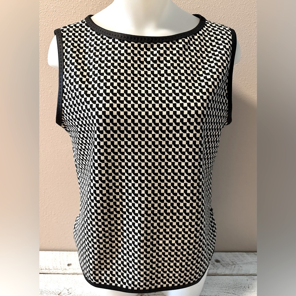 Max Studio London Houndstooth Top - NWT